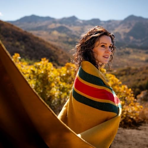 Image of Arcturus Rainier Wool Blanket, Warm, Thick, Washable Wool Blanket for Home, Outdoors, Camping, Tailgates, Picnic, Hunting, Travel & Emergency Kits, Twin Size, 4.5 lb, North Cascades