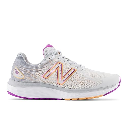 Image of New Balance Women's 520 V8 Shoes