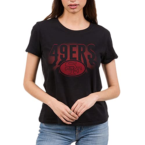 Camiseta NFL Team Spotlight mujer ideal para un look de fin de semana