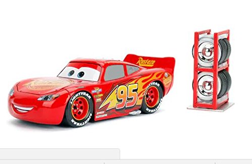 ディズニー　JADA TOYS 　 Lightning McQueen Jada 1:24 Cruising Lightning McQueen with Tire Rack – Pixar