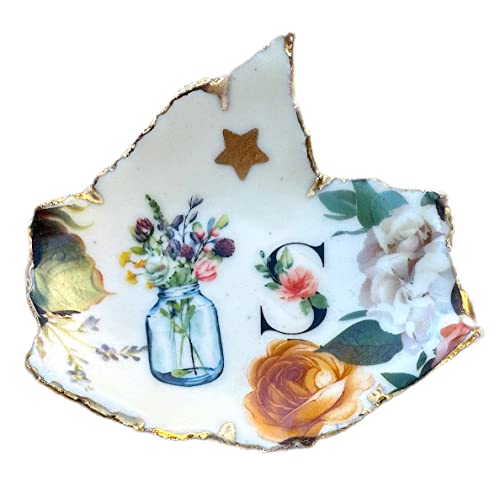 Monogram White and Gold Flower Ring Dish with Initial S, Handmade Ceramic Jewelry Tray, Gift for Mom, Daughter Sister, Bride, Wife, Girlfriend