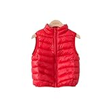 Ropa infantil neutral con estilos que se adaptan a todos.