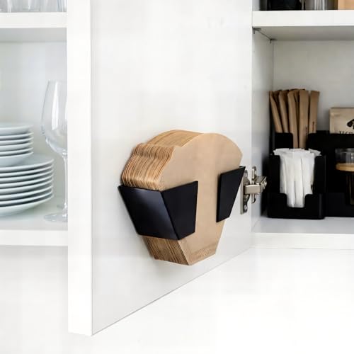 BERGKONTOR Kaffeefilterhalter Größe 4 Schwarz – Selbstklebend ohne Bohren – Filtertüten Aufbewahrung für Camping, Wand & Küchenschrank – Kaffeefilter Spender Halterung 1x4