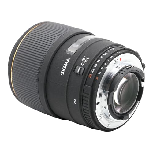Sigma 105mm f/2.8 EX DG Medium Telephoto Macro Lens for