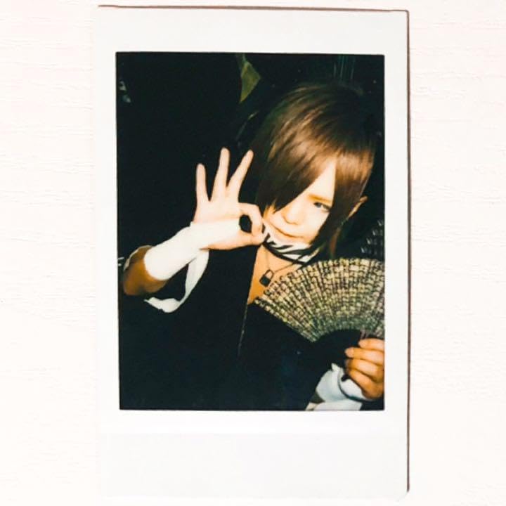 Amazon.co.jp: V系☆R指定 マモ チェキ☆4点セット 2 : おもちゃ