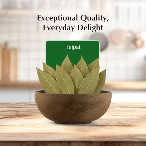 Image of Amazon Brand - Vedaka Tejpat | 100 G | Dried Whole Leaves
