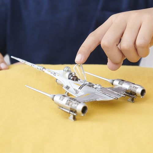 Star Wars Micro Galaxy Squadron SWJ0091 - Mandalorian’s N-1 Starfighter, 12,5cm Fahrzeug mit Figur