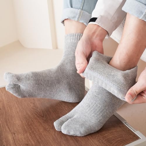 3 Pairs Men Boy Fuzzy V Socks Plush Warm Winter Sandal Split Two Toe Japanese Tabi Flip Flops Thickened4