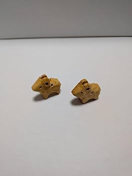 Amazon.co.jp: 柘植 根付 羊 2体セット 木彫り 彫刻 干支 つげ : おもちゃ