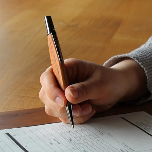 Bolígrafo de madera ergonómico +LUMBER triangular, dile adiós a la fatiga al escribir 3