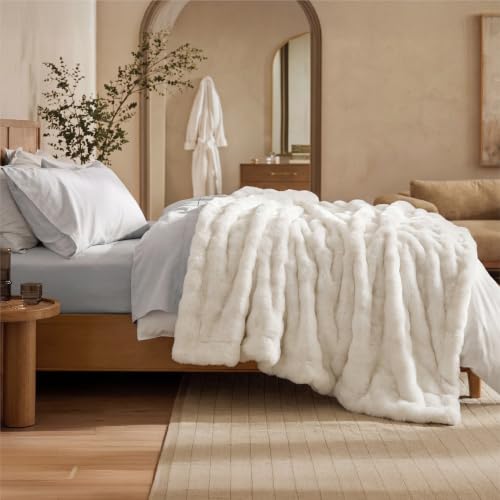 Image of Bedsure GentleSoft Bubble Faux Fur Blankets Queen Size, Fluffy Fuzzy Queen Blanket for Bed, Soft Cozy Faux Fur Bedding for Winter, Thick Warm Plush Bed Cover, Cream, 90x90