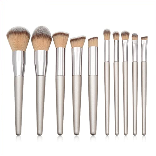 Pinceaux de maquillage en bois pour réussir votre routine beauté matin