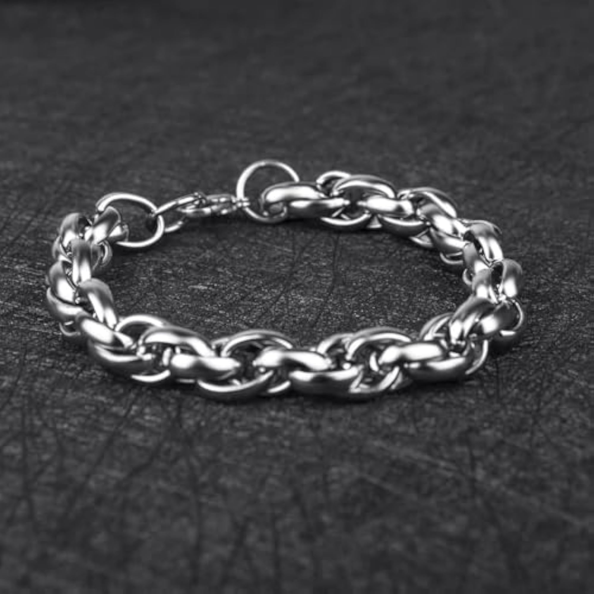 Men's 22 Inch Bold Design Stainless Steel Chain Necklace