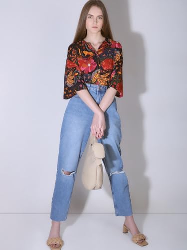 Image of VERO Moda Women's Mom Fit High Rise Distressed Jeans