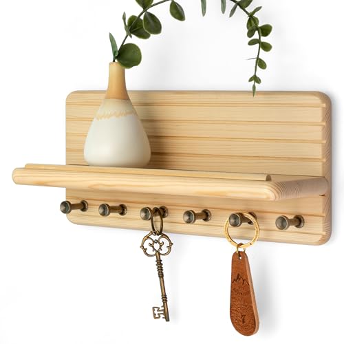 Rebee Vision装飾キーホルダー壁マウント – ファームハウス 11インチ パイン木製キーホルダー 壁用 フック6個&フローティングシェルフ付き - シックで機能的なホームデコレーションソリューション (天然木)