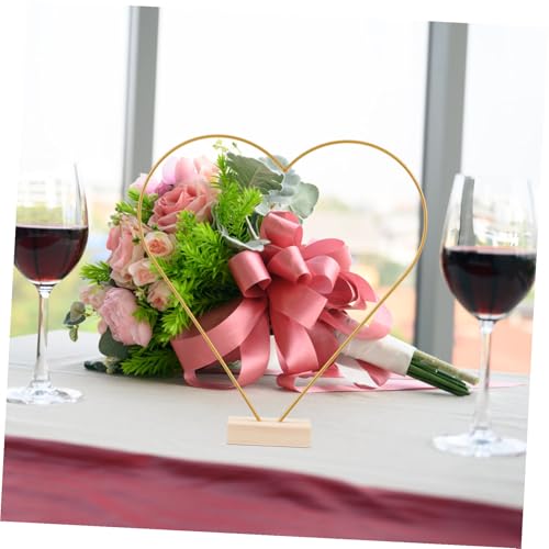Cerceaux floraux dorés de centre de table champêtre pour mariage bohème