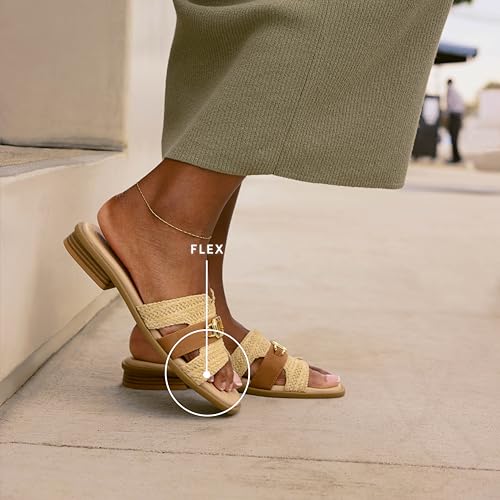 LifeStride Women's Royalty Bit Slide Sandal3