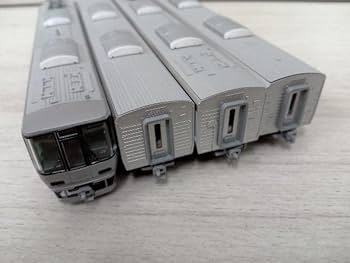 KATOラウンドハウス 10-951 223系2500番台 4両セット Amazon.co.jp: KATO *10-951 223系2500番台(関空紀州路快速)4両