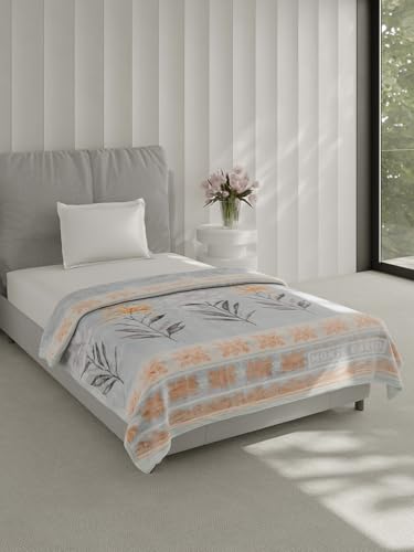 Image of Monte Carlo Single Bed Heavy Winter Blanket Lavish Plus 2 Ply Box Pack 900 GSM | 3.2 KG (220x160 CM), Beige