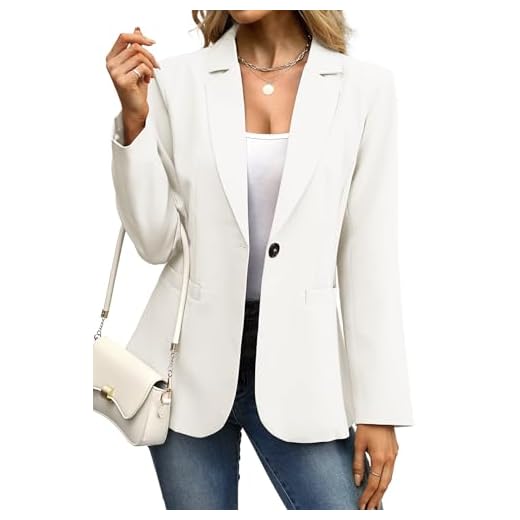 25 Chic Casual Outfits with Jeans and a Blazer - Your Ultimate Everyday Style Guide Cream Blazer