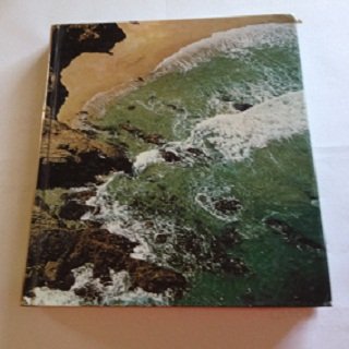 Oceanography: An introduction 0534095526 Book Cover