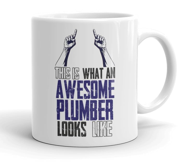 VIROSA Funny Plumber Mug – “This is What an Awesome Plumber Looks Like” – Gift for Tradesmen – 11oz Coffee Cup for Work
