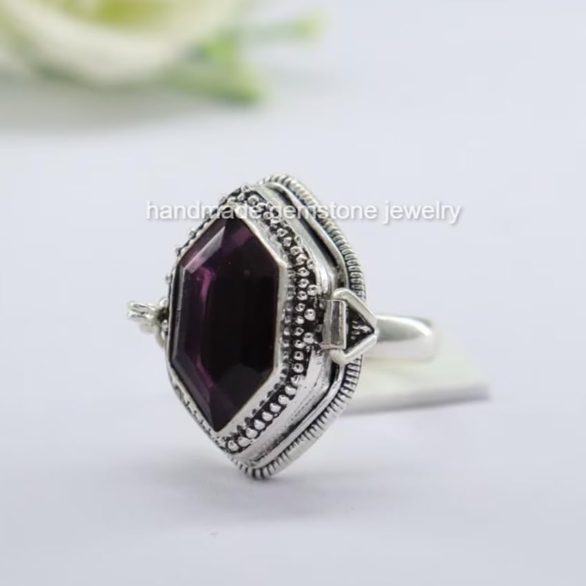 Vintage Poison Ring|Natural Amethyst|Snuff Ring|Poison Ring|Secret Compartment|Boho Hippie|925 Sterling Silver Plated|Fancy Design Ring