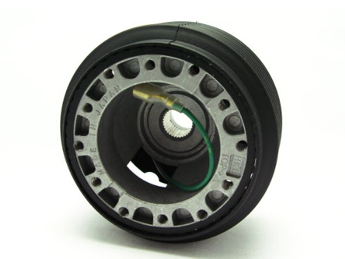 HKB SPORTS OT-272 ステアリングボス 中古品 使用期間1ヶ月 HKB SPORTS OT-272 ステアリングボス 中古品 使用期間1ヶ月