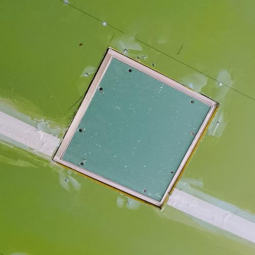Porte de service encastrée 70x70 pour finition plâtre invisible