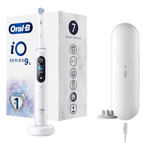 Oral-B Spazzolino Elettrico Ricaricabile iO 9s Bianco. Esclusivo Con Tecnologia Magnetica Rivoluzionaria, Display A Colori, 1 Testina, 1 Custodia Da Viaggio Con Caricatore