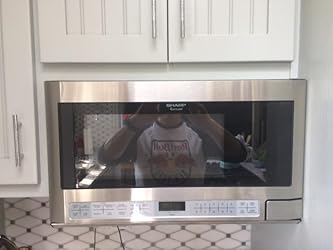 Amazon.com: Sharp R-1214 1-1/2-Cubic Feet 1100-Watt Over-the-Counter ...