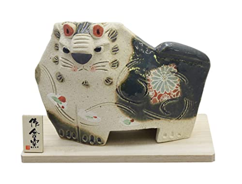クラフトマンハウス 2022年 干支 置物 正月飾り 玄関飾り 新年に福を呼び込み良い年に! 寅 たたら飾り(大 )織部 全長9.5×幅15㎝・板寸:縦7.5×横15㎝