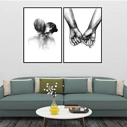 Toile couple baiser noir et blanc minimaliste pour sublimer le mur du salon moderne