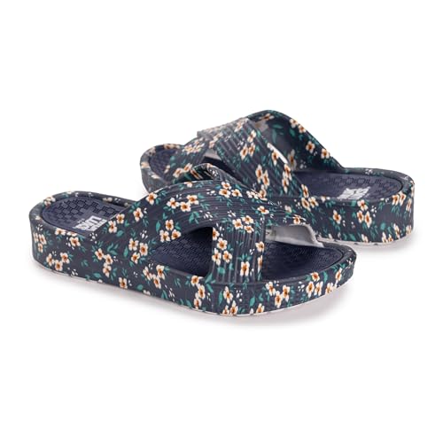Image of MUK LUKS Women's Spa Day Sandal