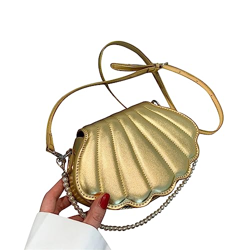 Sac de fête coquillage contre les looks trop classiques