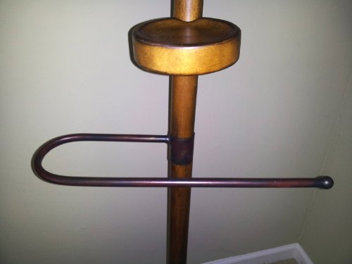 American Decor Wholesale Mahogany colored wooden standing valet