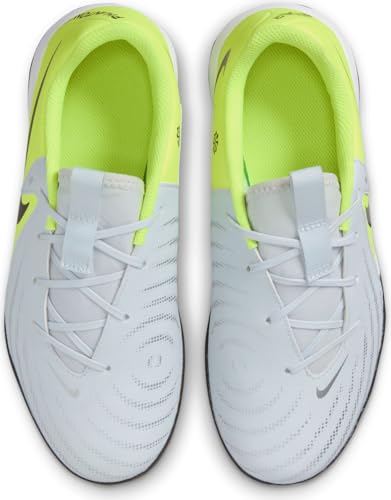 Nike Jr. Phantom GX 2 Academy Little/Big Kids' IC Soccer Shoes (FJ2609-003, Metallic Silver/Volt/Black)4