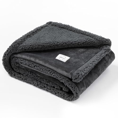 Maidewow Waterproof Gray Dogs Throw Blanket for Couches,Reversible Pet Sofa Covers Puppy Cat Fluffy Calming Blankets Leakproof Warm Washable Crate Mat-XS-28x20in