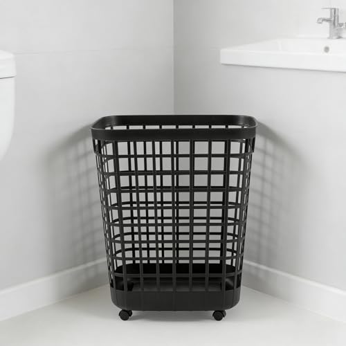 2.6 Bushel Rolling Laundry Hampe
