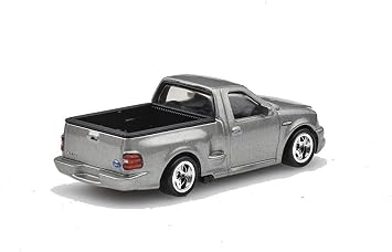 Hot Wheels Car Culture Circuit Legends Vehicles for 3 Kids Years Old & Up Premium Collection of Car Culture 1:64 Scale Vehicles