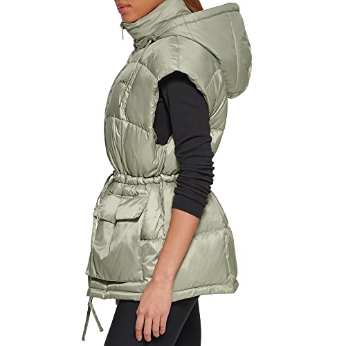 Image of Levi's Women's Quilted Megan Hooded Puffer Jacket