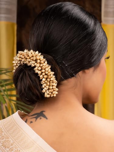 Diversa Artificial Flower Scrunchies for Hair Bun, Bracelet, Juda, and Ponytail - Wedding Jewellery Reusable Fragrance Hair Mogra Gajra Tie for Women/Girls - Scented (Golden, Pack of 1)