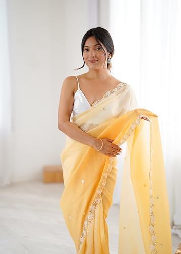 Image of Women's Chiffon Embellished Saree With Unstitched Blouse Piece