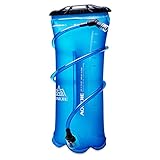 【MATERIAL DE ALTA CALIDAD】Tanto la bolsa como el tubo son hechos de material de TPU, 100% libre de BPA y aprobado por la FDA., No tóxico y inodoro, antibacteriano y seguro para el uso alimentario. resistente al desgaste, resistente a la corrosión y sin olor peculiar. La botella suave y ecológico sin olor pueden ser enterrado en el suelo para descomponerse de forma natural, compatible con la mayoría de las mochilas de hidratación.