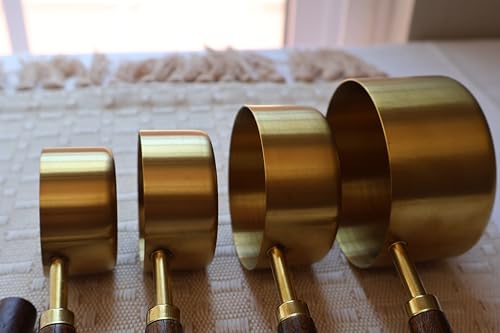 Set de 8 vasos medidores de acero inoxidable oro miniatura 2