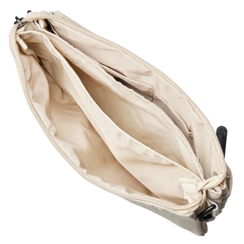 UMBRO（アンブロ）『サコッシュ柔らかく軽いナイロン』