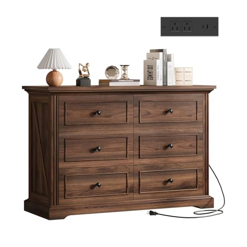 QUW Farmhouse Dresser