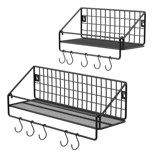 SONGMICS - Estantes de Pared, Estilo Industrial, Metal, Carga 15 kg/Estante, Lote de 2, con 10 Ganchos, para Dormitorio, salón, Cocina, 30 x 12 x 13 cm, 40 x 12 x 13 cm, Negro LFS02BK