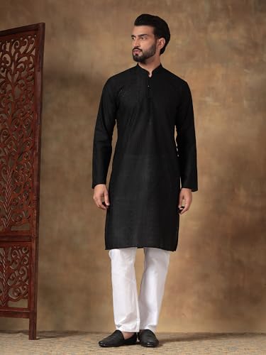 Image of Men's Solid Regular Fit Ethnic Wear White Kurta Pajama Set with Front Pocket