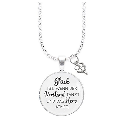 Spruchketten BY LIEBLICHKEITEN Schmuck Nickelfreie Hals-Kette 80 cm mit Anhänger Spruch in 2,5cm Großer Glaslinse und Charm Kleeblatt: GLÜCK IST, Wenn der Verstand Tanzt …Für Mädchen und Damen Cover